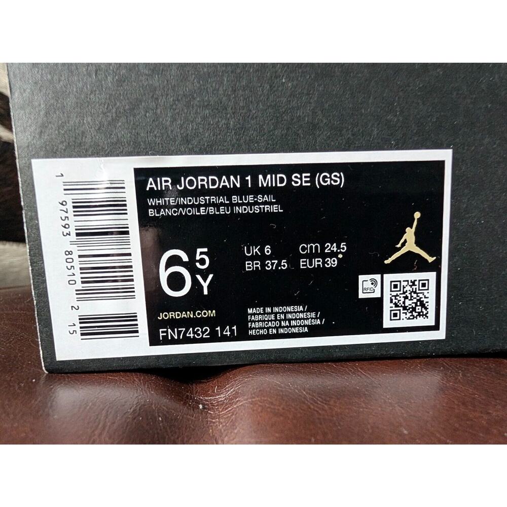 Big Kid's Jordan 1 Mid SE White/Industrial Blue-Sail (FN7432 141) SIZE: 6.5 - Picture 5 of 5